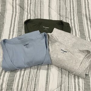 BUNDLE Old Navy Light Blue, Gray, and Green Long Sleeve Tops!